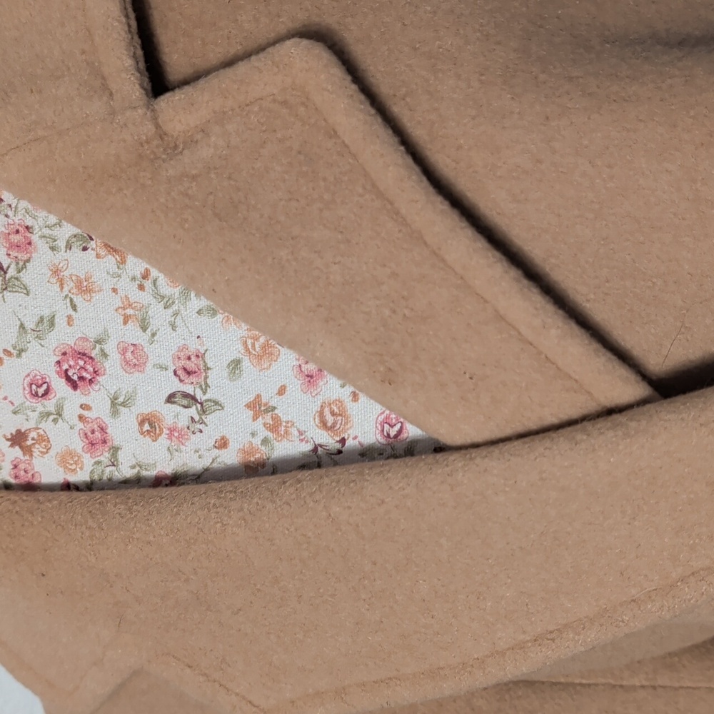 Stunning Coat! Elegant Tan Camel Women's Long Outercoat - Royal, Vintage Piece ! - Picture 10 of 16